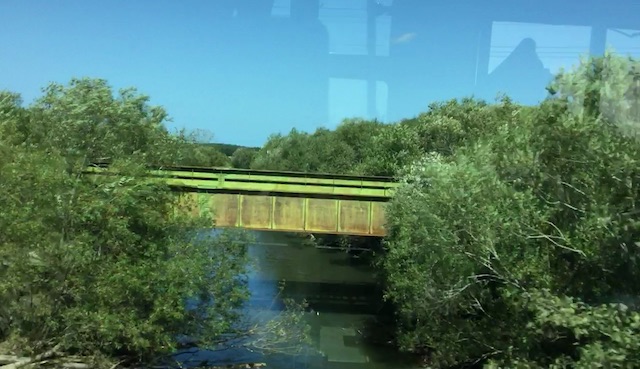 藻興部川のガーダー橋